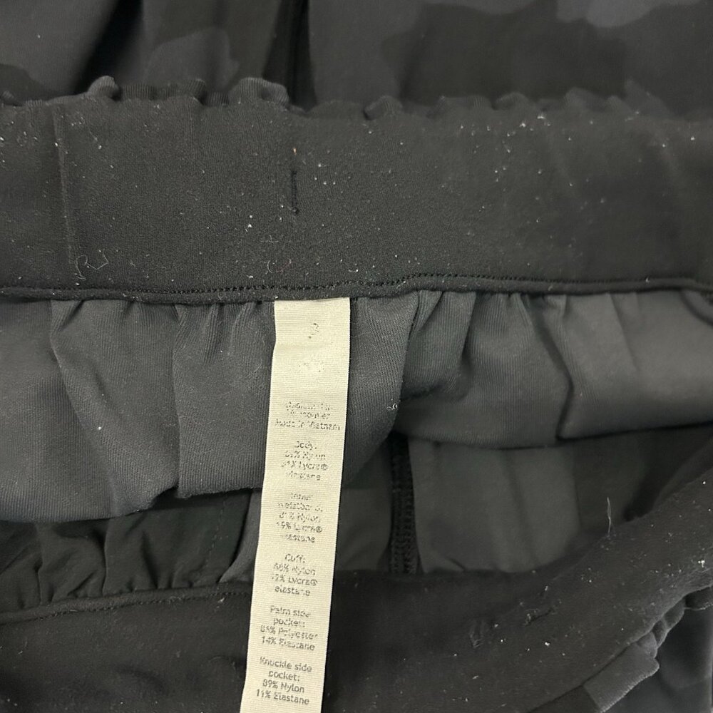Lululemon Women’s On the Fly Jogger 28" Luxtreme Heritage 365 | Size 8 | Camo - Picture 7 of 16